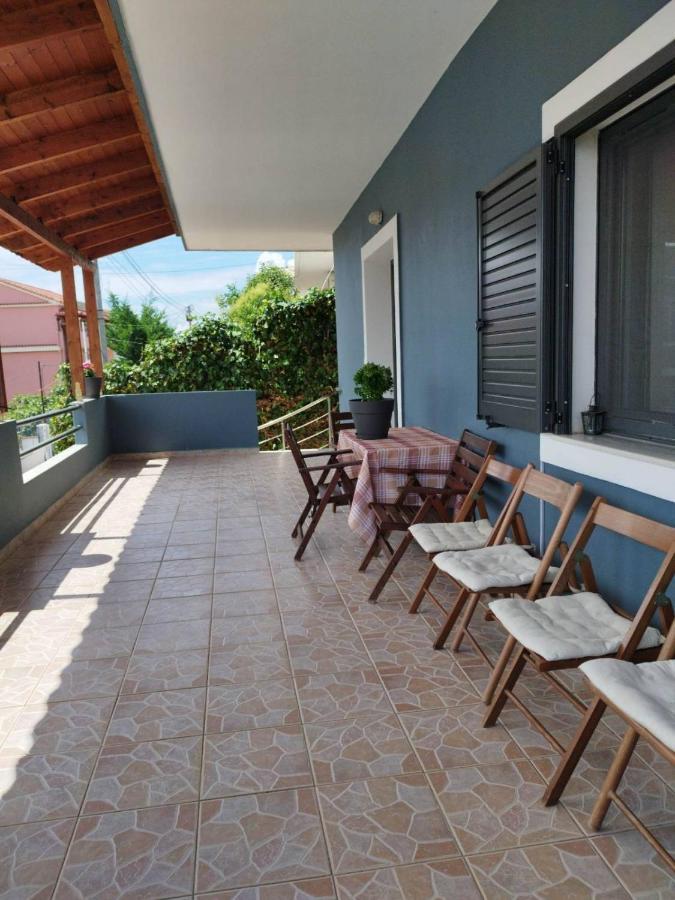 Alexander Apartment Ксамил Екстериор снимка